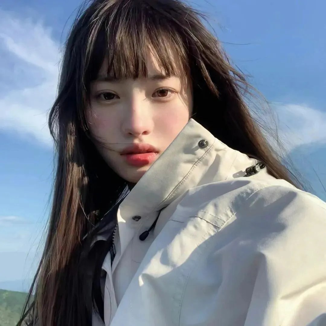 乌干达天空下